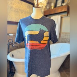 Corgi silhouette short sleeve tshirt size small